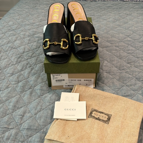 NIB Gucci Charlotte Horse-bit Sandal in Black Nappa Leather, size 41. - Picture 5 of 11